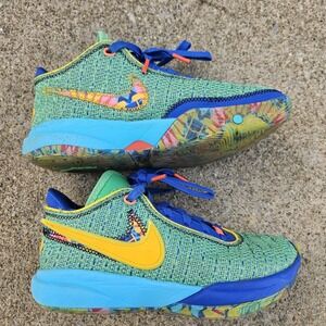 Lebron James Pink Diamond Collection Nike Size‎ 5y Colorful Pre-Owned Fair